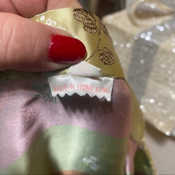 Gold Brocade Traditional Cheongsam Floral Dress - Picture 15 of 15